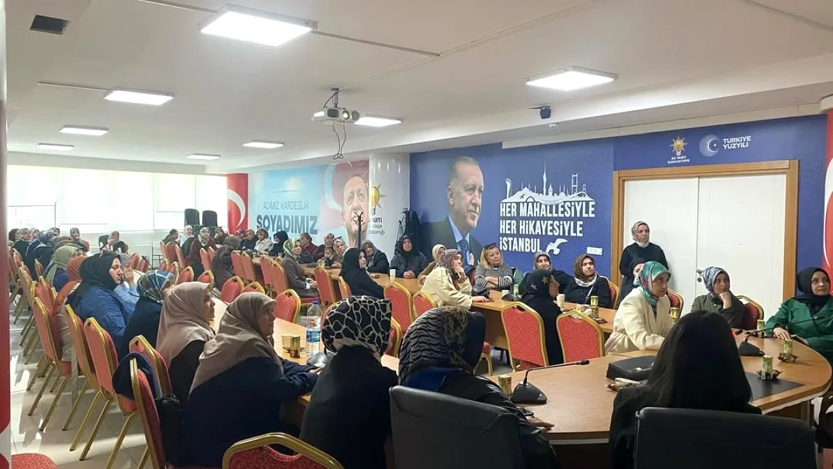 Sancaktepe'de Annelere Uyuşturucuyla Mücadele Eğitimi Sancaktepe'de Annelere Uyuşturucuyla Mücadele Eğitimi
