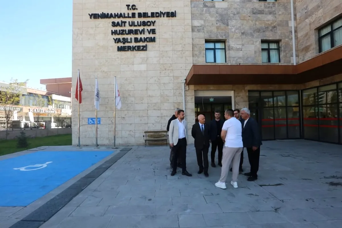 Yenimahalle'de Alzheimer Merkezi Yaşlılara ve Ailelere Nefes Aldırıyor Yenimahalle'de Alzheimer Merkezi Yaşlılara ve Ailelere Nefes Aldırıyor