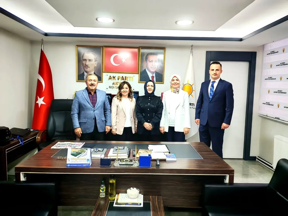 Aysel Kocakakgul, Akyurt AK Parti Teşkilatını Ziyaret Etti Aysel Kocakakgul, Akyurt AK Parti Teşkilatını Ziyaret Etti