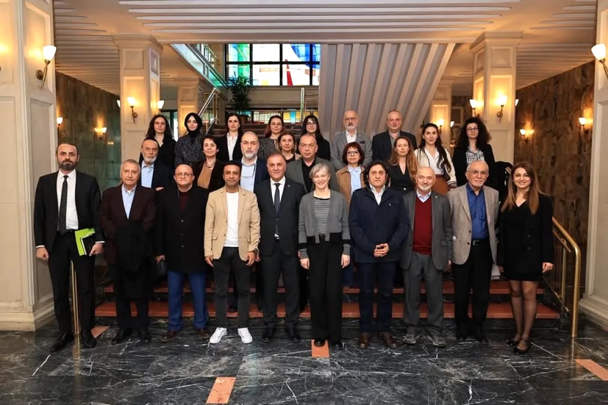 Ataşehir'de Edebiyat Buluşması: Kitap Kulübü Atölyesi Ataşehir'de Edebiyat Buluşması: Kitap Kulübü Atölyesi