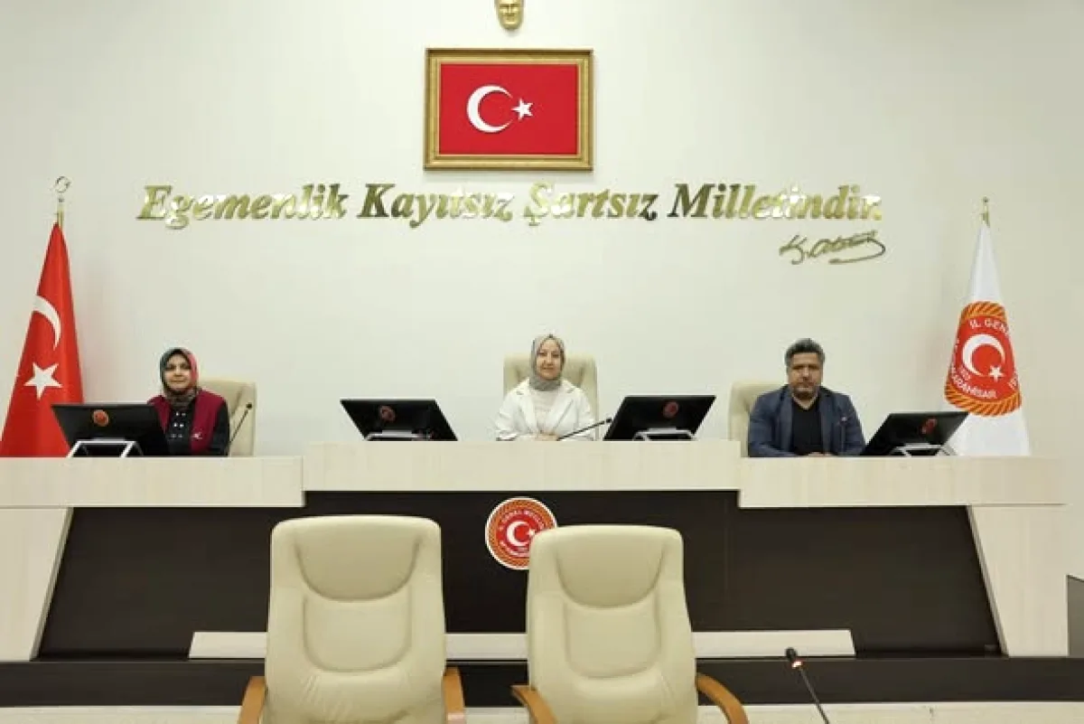 İscehisar'da Sahipsiz Hayvanlar İçin İş Birliği Toplantısı İscehisar'da Sahipsiz Hayvanlar İçin İş Birliği Toplantısı