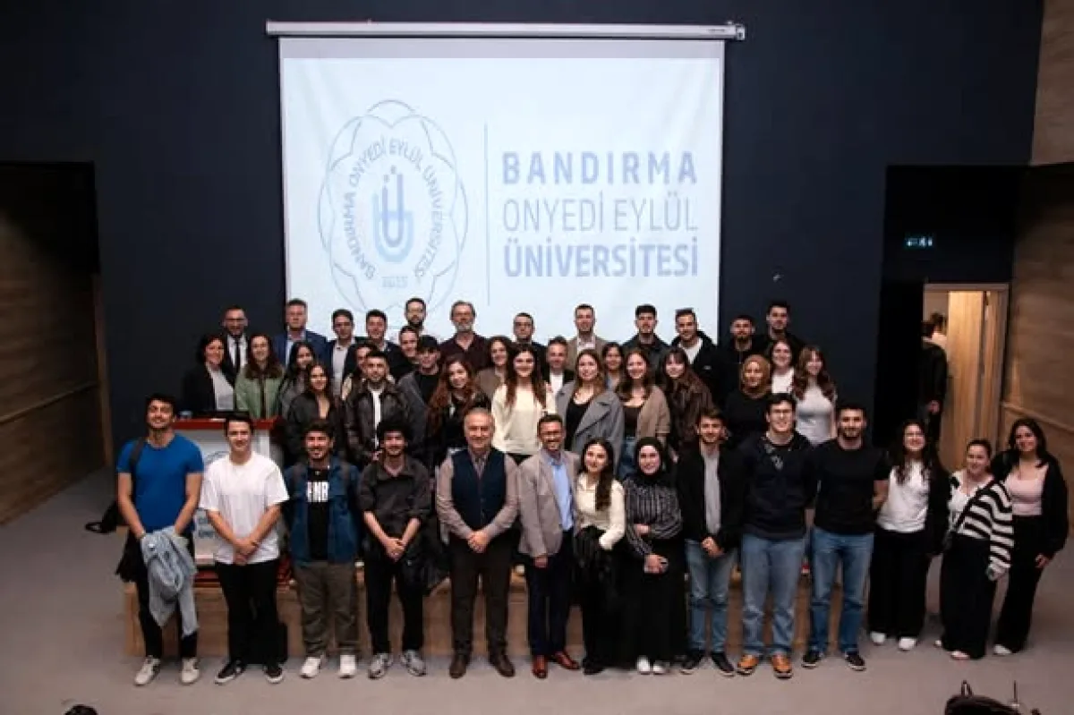Dijital Çağda Muhasebe Mesleği: Bandırma'da Önemli Konferans Dijital Çağda Muhasebe Mesleği: Bandırma'da Önemli Konferans