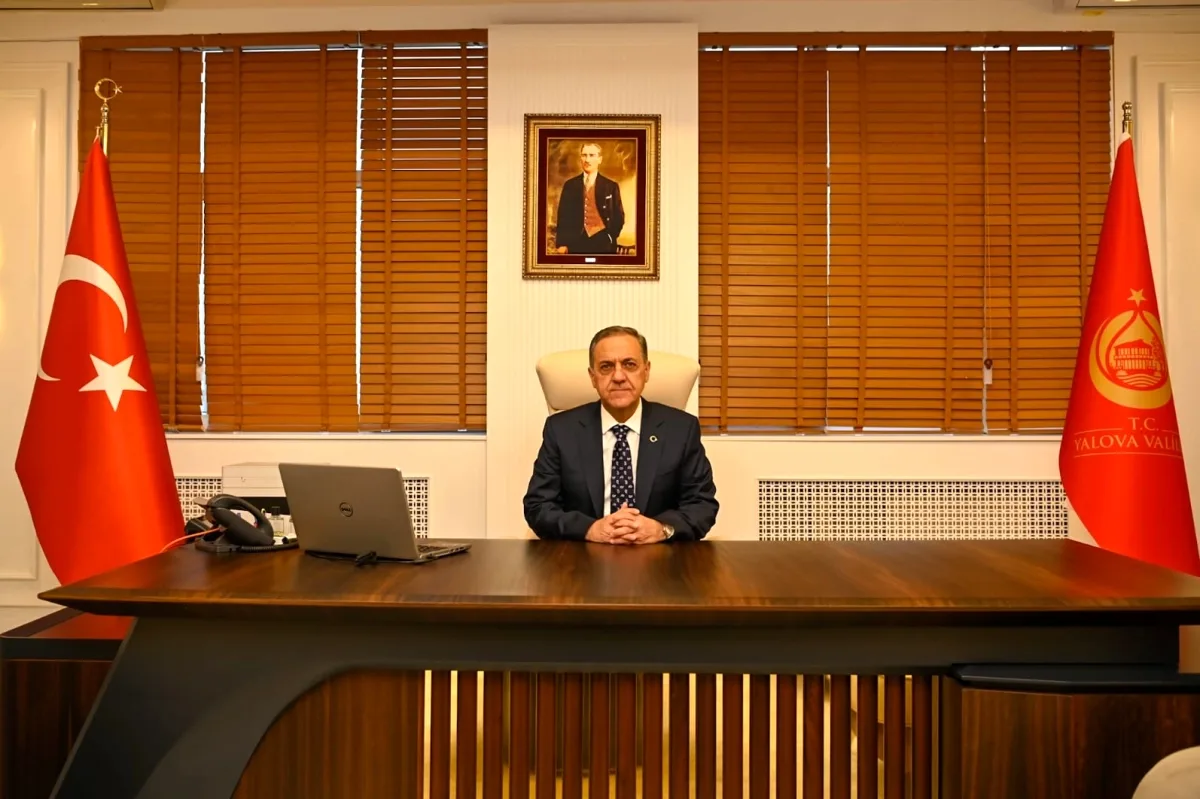 Yalova Valisi'nden 1 Mayıs Mesajı: Emekçilerimiz Her Türlü Takdirin Üzerinde Yalova Valisi'nden 1 Mayıs Mesajı: Emekçilerimiz Her Türlü Takdirin Üzerinde