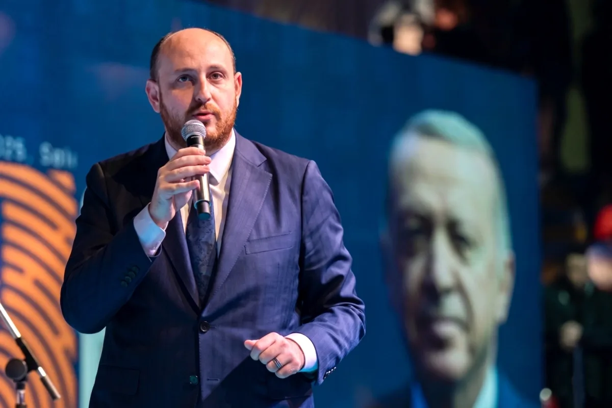 AK Parti'de Anket Çıkışı: 8 Aydır İvmelenme Trendi Devam Ediyor AK Parti'de Anket Çıkışı: 8 Aydır İvmelenme Trendi Devam Ediyor