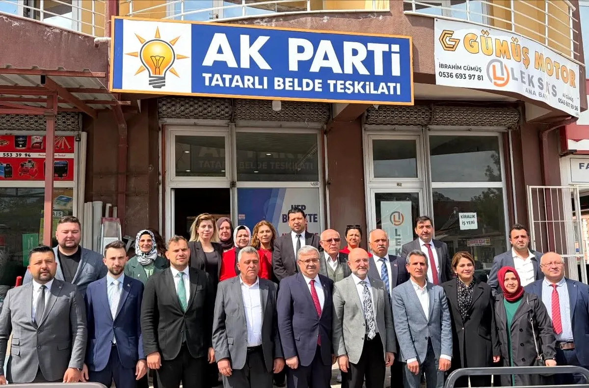 AK Parti Afyonkarahisar Teşkilatı Tatarlı'da Buluştu AK Parti Afyonkarahisar Teşkilatı Tatarlı'da Buluştu
