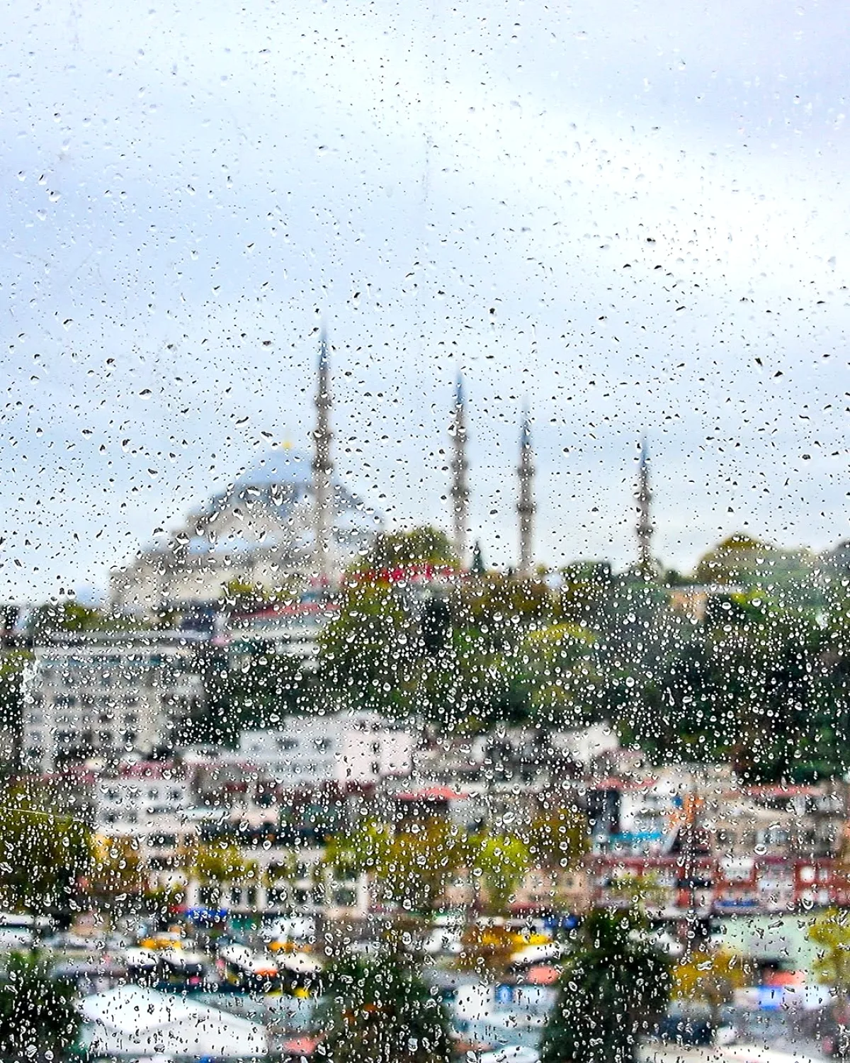Fatih Belediyesi'nden 1 Mayıs Cuma Mesajı Fatih Belediyesi'nden 1 Mayıs Cuma Mesajı