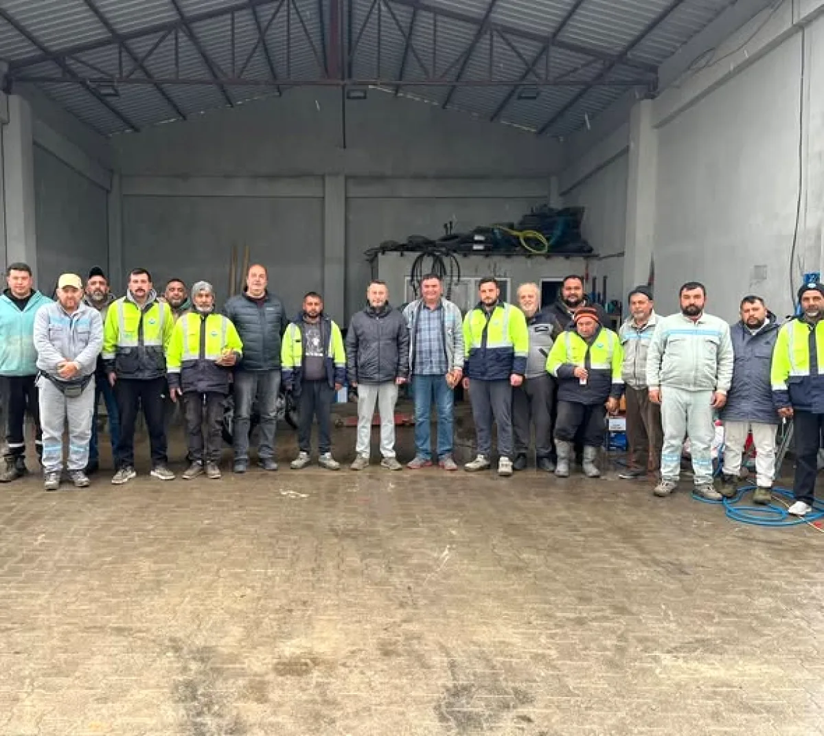 Marmara Adalar'da 1 Mayıs Kutlaması: Personelle Dayanışma Buluşması Marmara Adalar'da 1 Mayıs Kutlaması: Personelle Dayanışma Buluşması