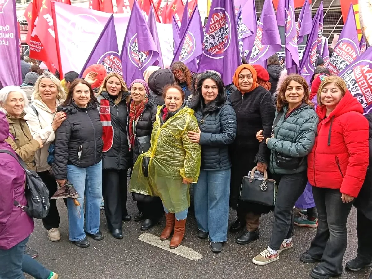 CHP Kartal Kadın Kolu 1 Mayıs'ta Kadıköy'de Olacak CHP Kartal Kadın Kolu 1 Mayıs'ta Kadıköy'de Olacak