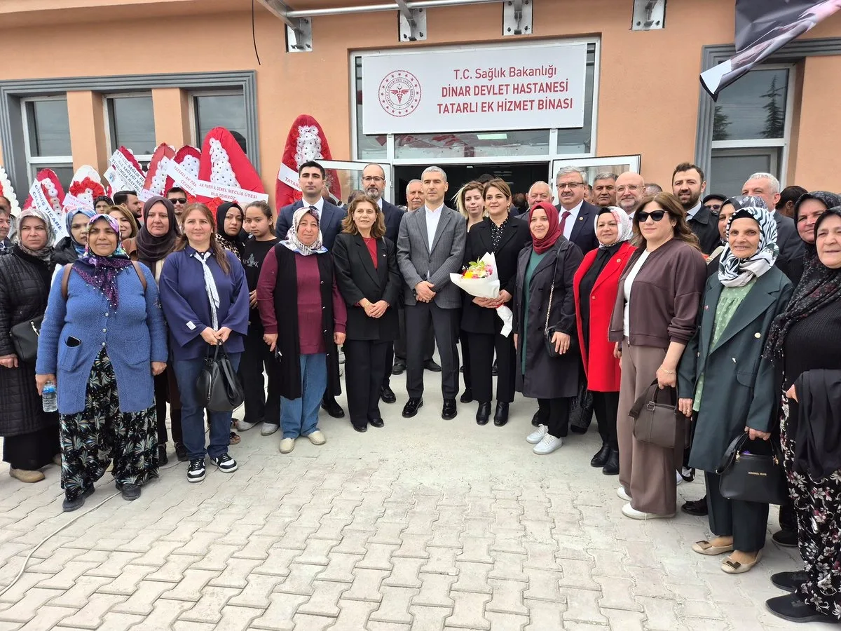 Dinar'da Sağlık Yatırımı: Üç Tesis Aynı Anda Hizmete Açıldı Dinar'da Sağlık Yatırımı: Üç Tesis Aynı Anda Hizmete Açıldı