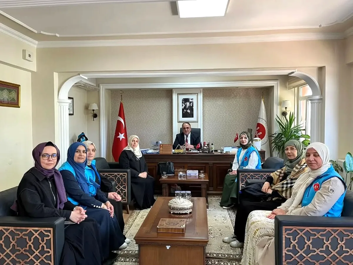 Nilüfer Müftüsü Şahin, TDV Kadın Kollarını Ağırladı Nilüfer Müftüsü Şahin, TDV Kadın Kollarını Ağırladı