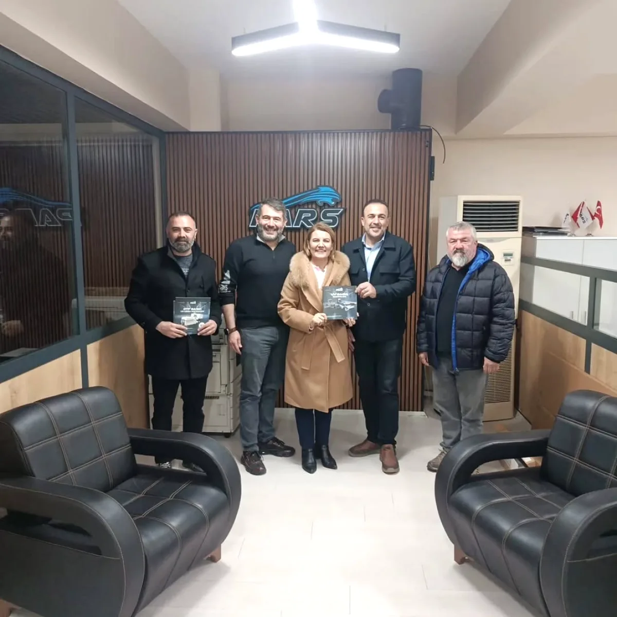 İzmit Belediyesi, Yerli Üretici Pars Makine'yi Ziyaret Etti İzmit Belediyesi, Yerli Üretici Pars Makine'yi Ziyaret Etti