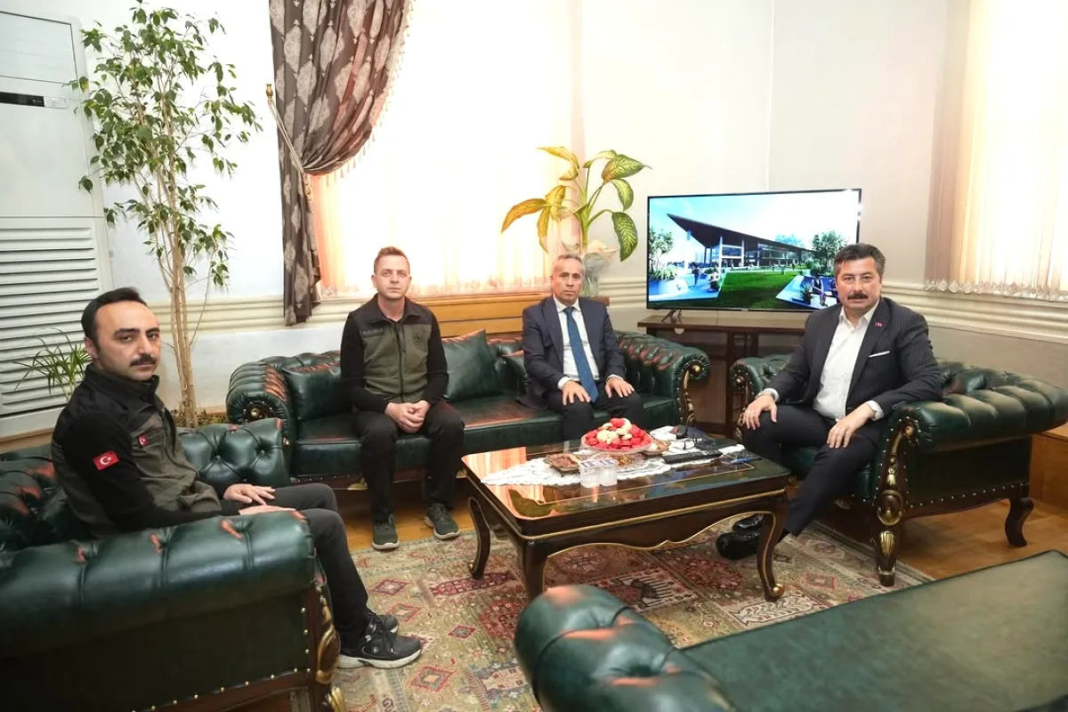 Yenişehir'de Orman Seferberliği: Başkan Özel'den Kritik İş Birliği Yenişehir'de Orman Seferberliği: Başkan Özel'den Kritik İş Birliği