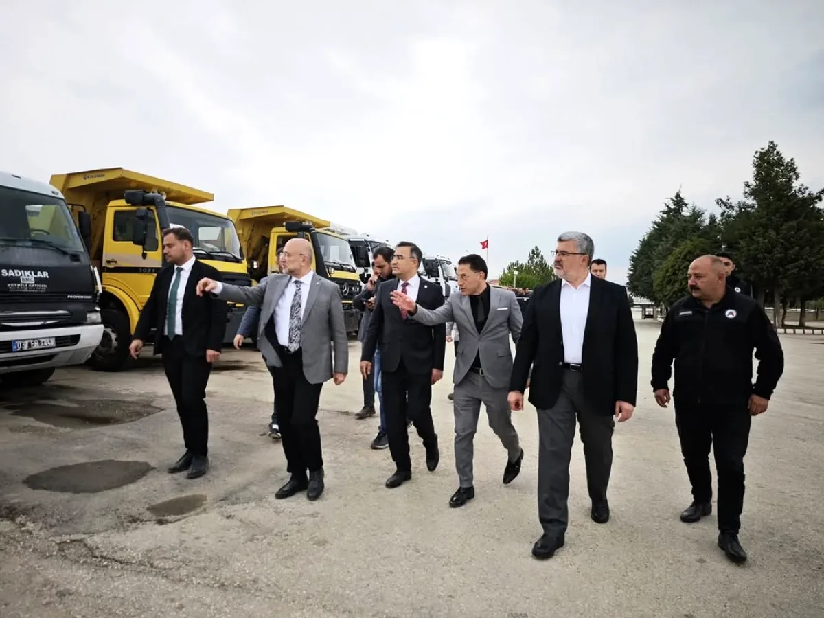 AK Partili Heyet Dinar'da Özel İdare Yatırımlarını İnceledi AK Partili Heyet Dinar'da Özel İdare Yatırımlarını İnceledi