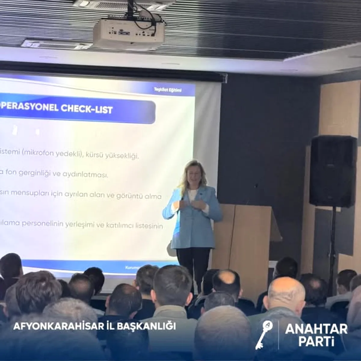 Anahtar Parti Afyonkarahisar Teşkilatı Eğitimde Güçleniyor Anahtar Parti Afyonkarahisar Teşkilatı Eğitimde Güçleniyor