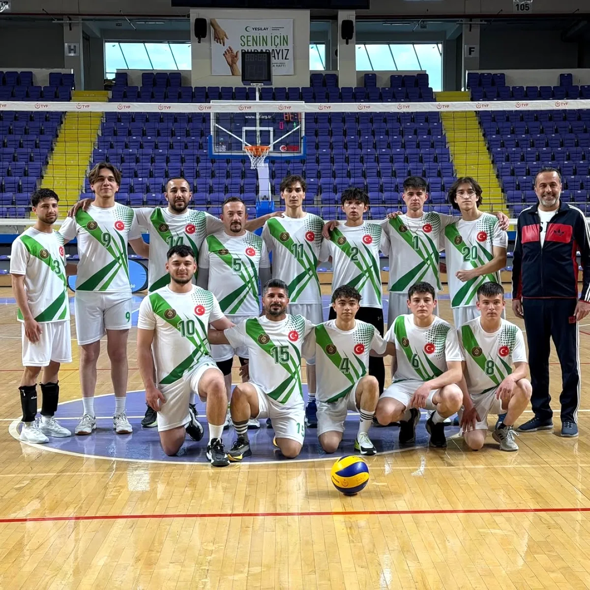 Şuhut Belediye Hisarspor 3x3 Basketbolda Fırtına Gibi Esti: Üç Takım Üç Galibiyet Şuhut Belediye Hisarspor 3x3 Basketbolda Fırtına Gibi Esti: Üç Takım Üç Galibiyet