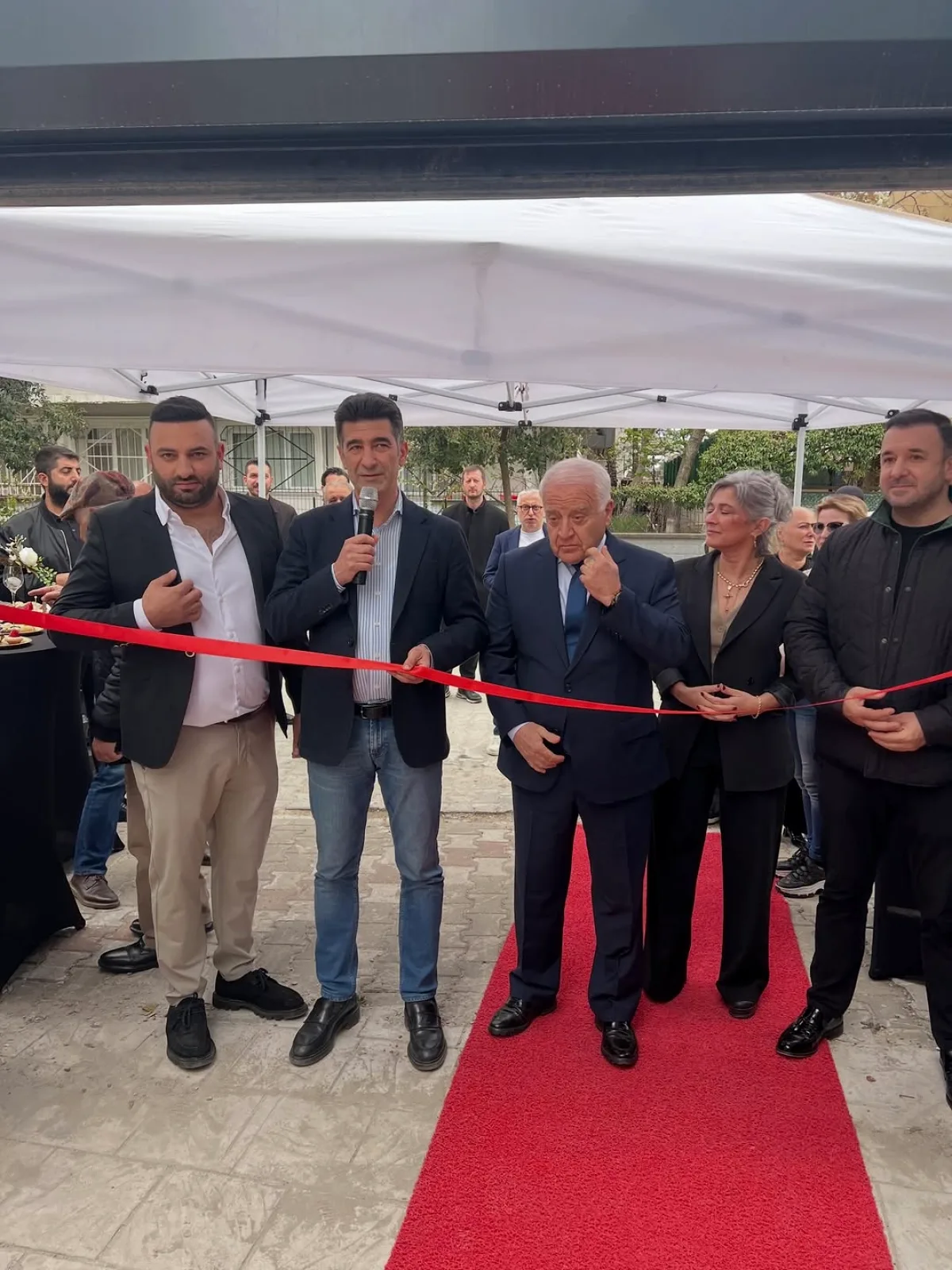Yalova'da Kadın Girişimci Makyaj Stüdyosu Açıldı Yalova'da Kadın Girişimci Makyaj Stüdyosu Açıldı