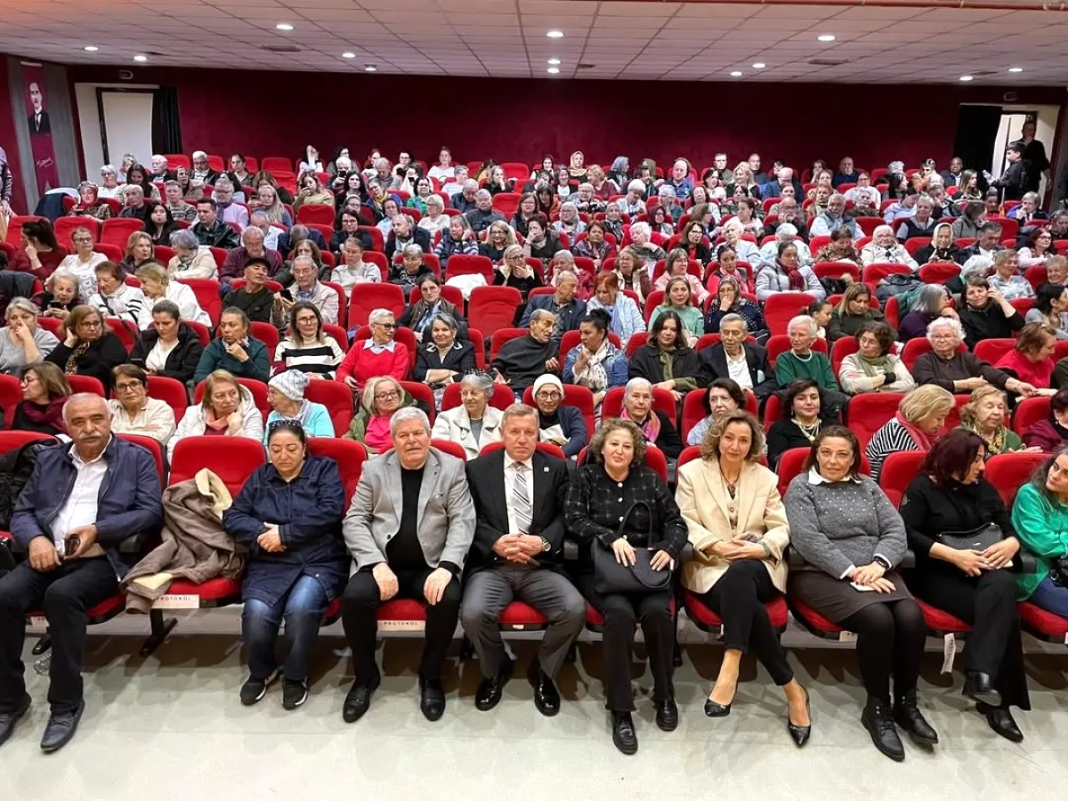 Bandırma'da NEVAKAR'dan Türk Sanat Müziği Resitali Bandırma'da NEVAKAR'dan Türk Sanat Müziği Resitali