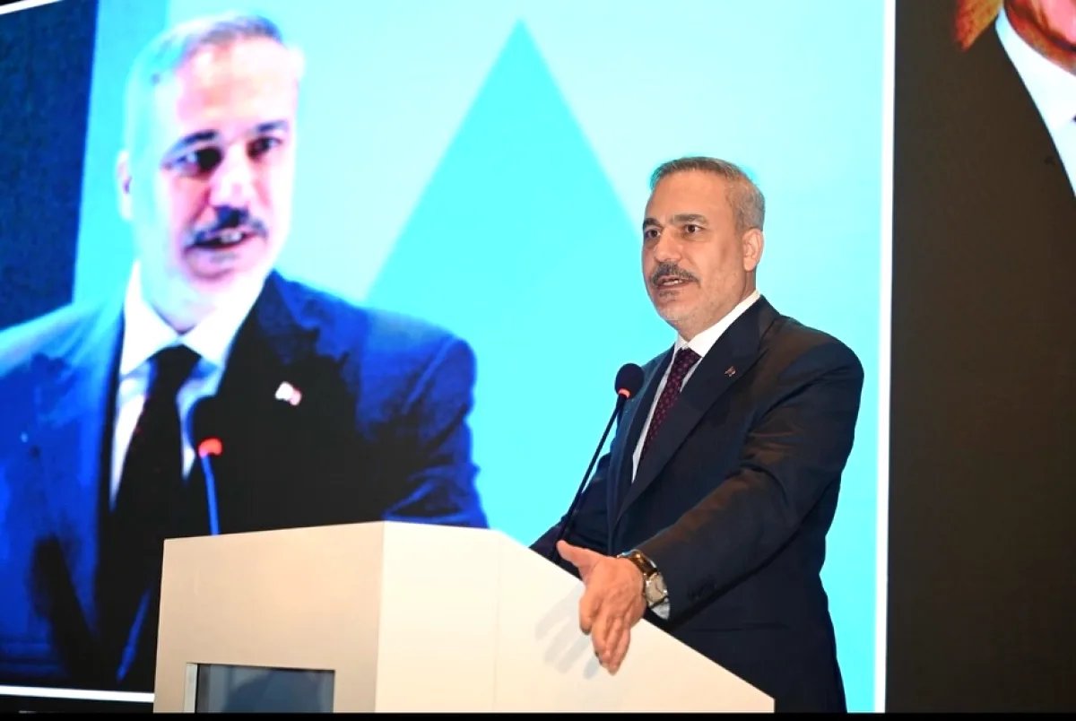 AK Parti Doğu Marmara Toplantısı: Hakan Fidan ve Efkan Ala Sahneye Çıktı AK Parti Doğu Marmara Toplantısı: Hakan Fidan ve Efkan Ala Sahneye Çıktı