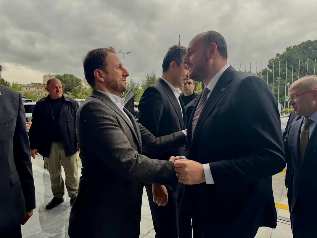 AK Parti'den Bursa'da Teşkilat Buluşması: Kılıç ve Büyükgümüş Mahalle Başkanları ile Bir Araya Geldi AK Parti'den Bursa'da Teşkilat Buluşması: Kılıç ve Büyükgümüş Mahalle Başkanları ile Bir Araya Geldi