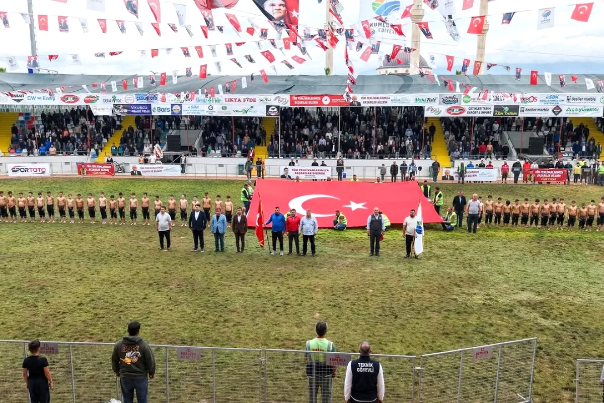 27. Kumluca Yağlı Güreşleri'nde Başpehlivan Orhan Okulu 27. Kumluca Yağlı Güreşleri'nde Başpehlivan Orhan Okulu