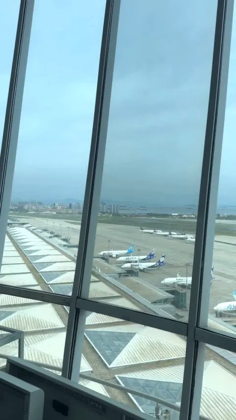 Esenlerli Öğrenciler Gökyüzünün Gizli Trafiğini Atatürk Havalimanı'nda Keşfetti