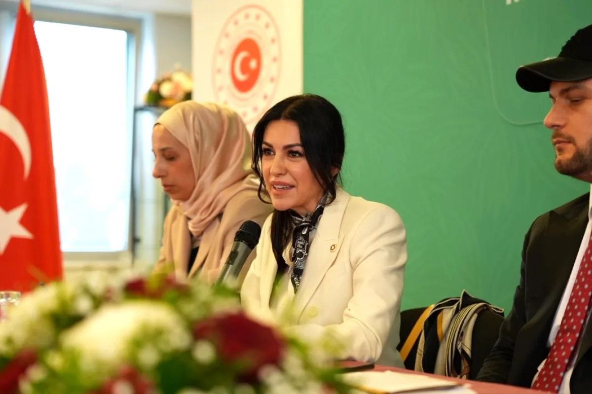 Nilhan Ayan Paris'te Sıfır Atık Vizyonunu Dünyaya Anlattı: "Gelecek Nesillere Borcumuz" Nilhan Ayan Paris'te Sıfır Atık Vizyonunu Dünyaya Anlattı: "Gelecek Nesillere Borcumuz"