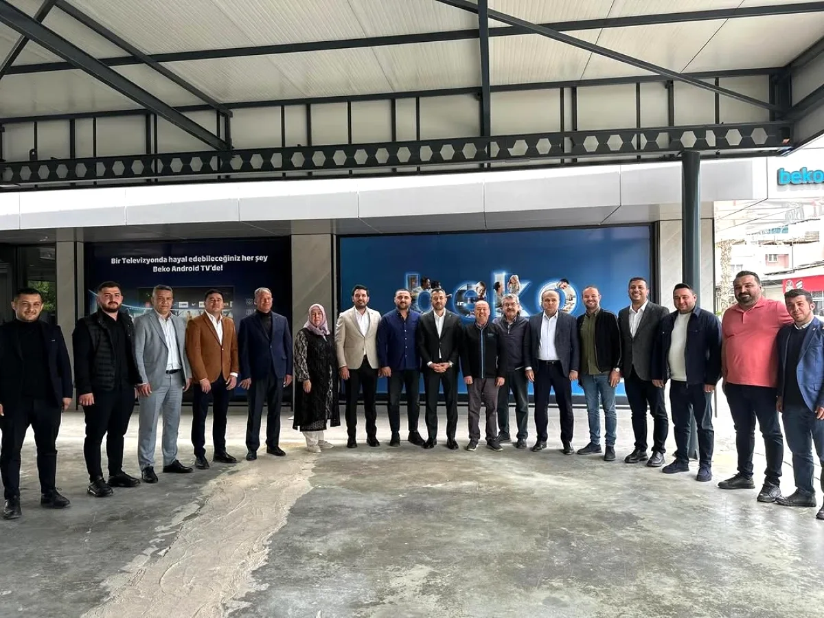 AK Parti Serik İlçe Başkanlığı'ndan Esnaf Ziyareti ve Yeni Üye Kaydı AK Parti Serik İlçe Başkanlığı'ndan Esnaf Ziyareti ve Yeni Üye Kaydı
