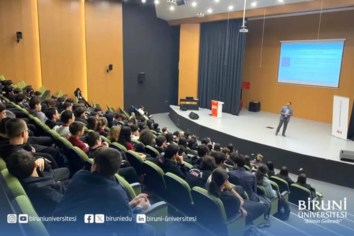 CERN'e Uzanan Yol: Biruni'li Akademisyen Lise Öğrencilerine İlham Verdi CERN'e Uzanan Yol: Biruni'li Akademisyen Lise Öğrencilerine İlham Verdi