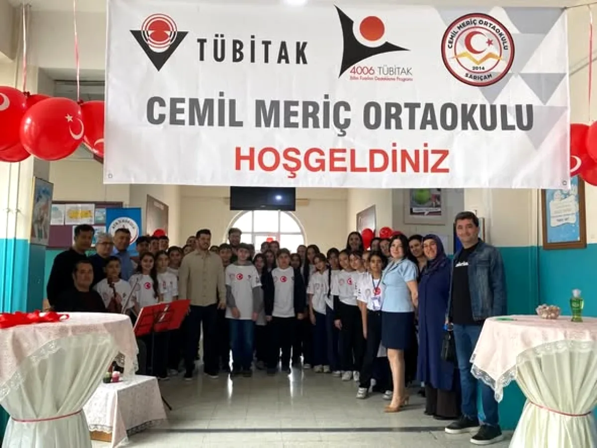 Sarıçam'da TÜBİTAK Coşkusu: Öğrenciler Projelerini Sergiledi Sarıçam'da TÜBİTAK Coşkusu: Öğrenciler Projelerini Sergiledi