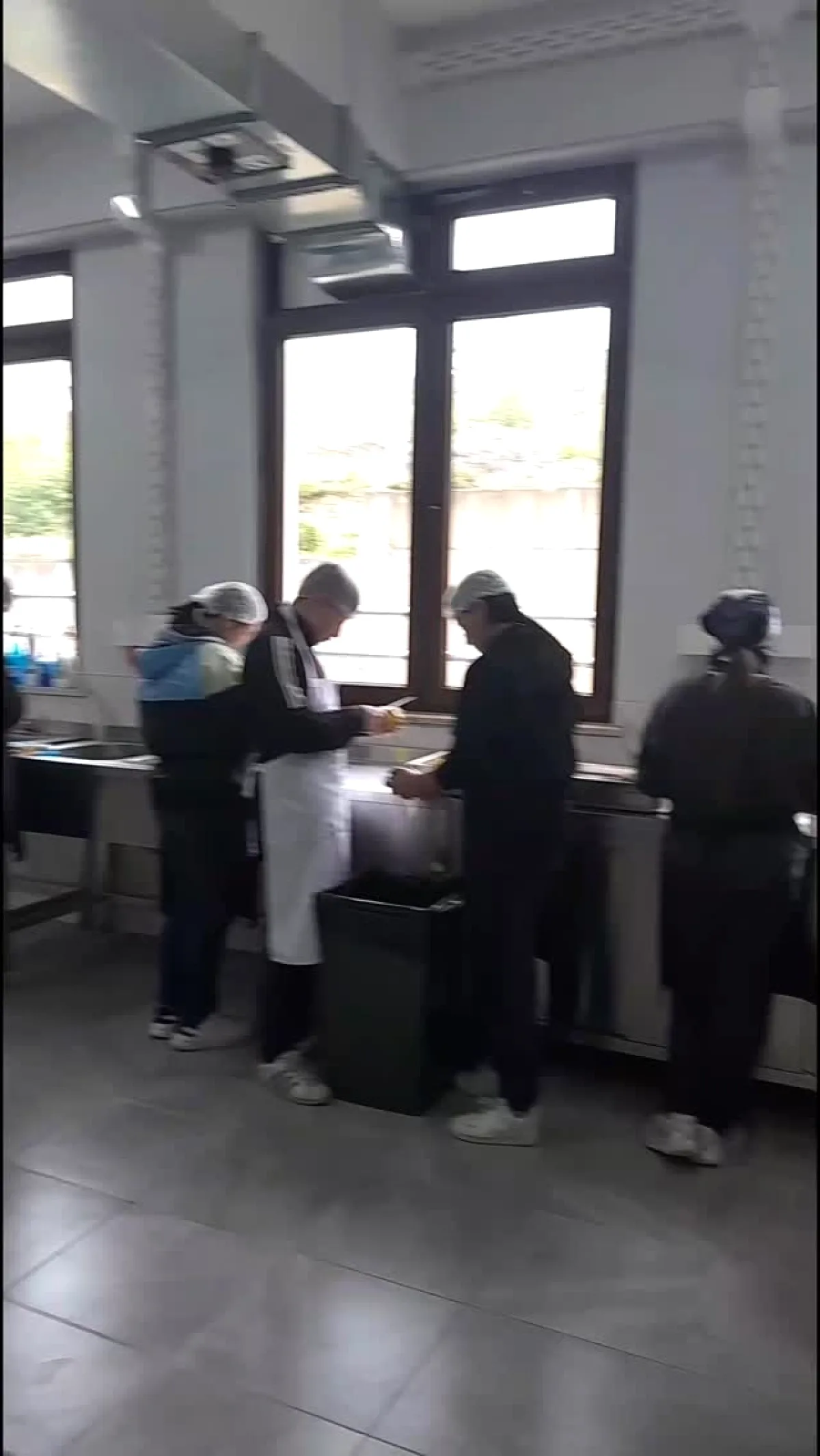Armutlu'da Aile-Okul İş Birliğiyle Gözleme Etkinliği Armutlu'da Aile-Okul İş Birliğiyle Gözleme Etkinliği