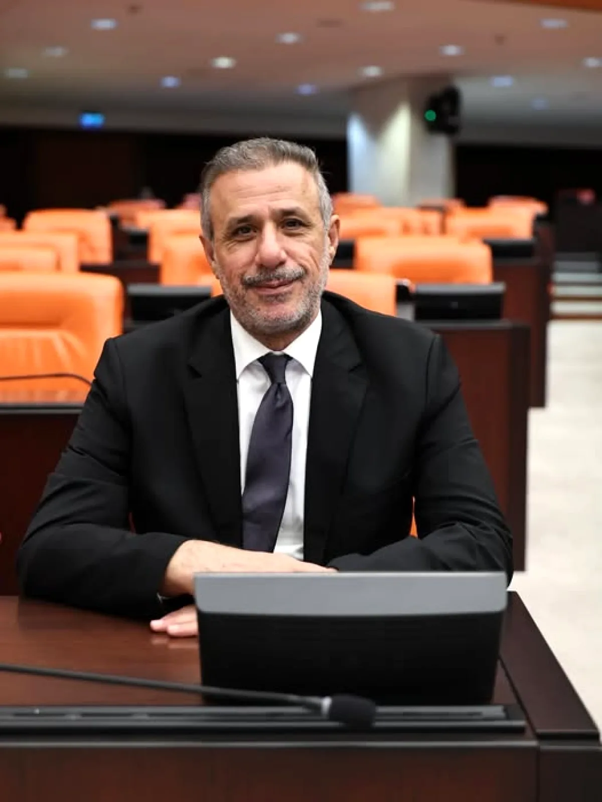 TBMM'de Tapu Kanunu Değişiklik Teklifi Görüşülüyor TBMM'de Tapu Kanunu Değişiklik Teklifi Görüşülüyor