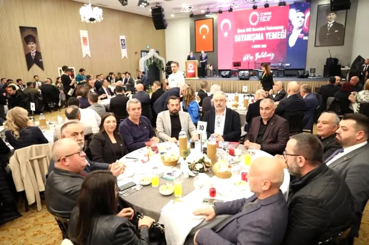 Mamak'ta Çorumlularla Dayanışma Yemeği Mamak'ta Çorumlularla Dayanışma Yemeği