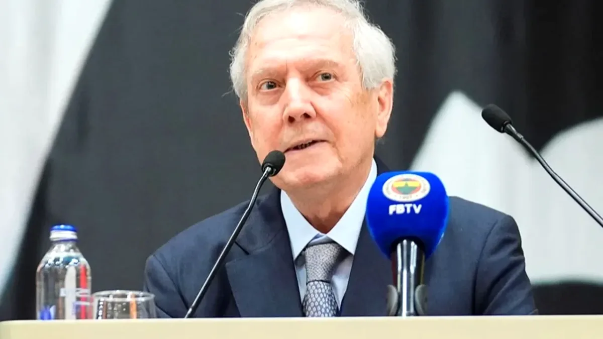 Aziz Yıldırım Fenerbahçe Başkanlığına Aday: 6-7 Haziran Seçimi Kızışıyor Aziz Yıldırım Fenerbahçe Başkanlığına Aday: 6-7 Haziran Seçimi Kızışıyor