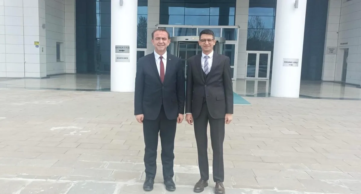 Keles Belediye Başkanı Bakanlık'ta: Tarım ve Hayvancılık İş Birliği Görüşmesi Keles Belediye Başkanı Bakanlık'ta: Tarım ve Hayvancılık İş Birliği Görüşmesi