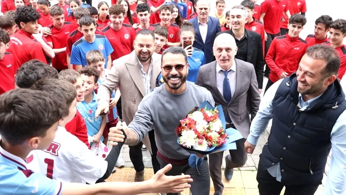 Alanzinho: "Galatasaray'a Attığım Gol En Güzelimdi" Alanzinho: "Galatasaray'a Attığım Gol En Güzelimdi"