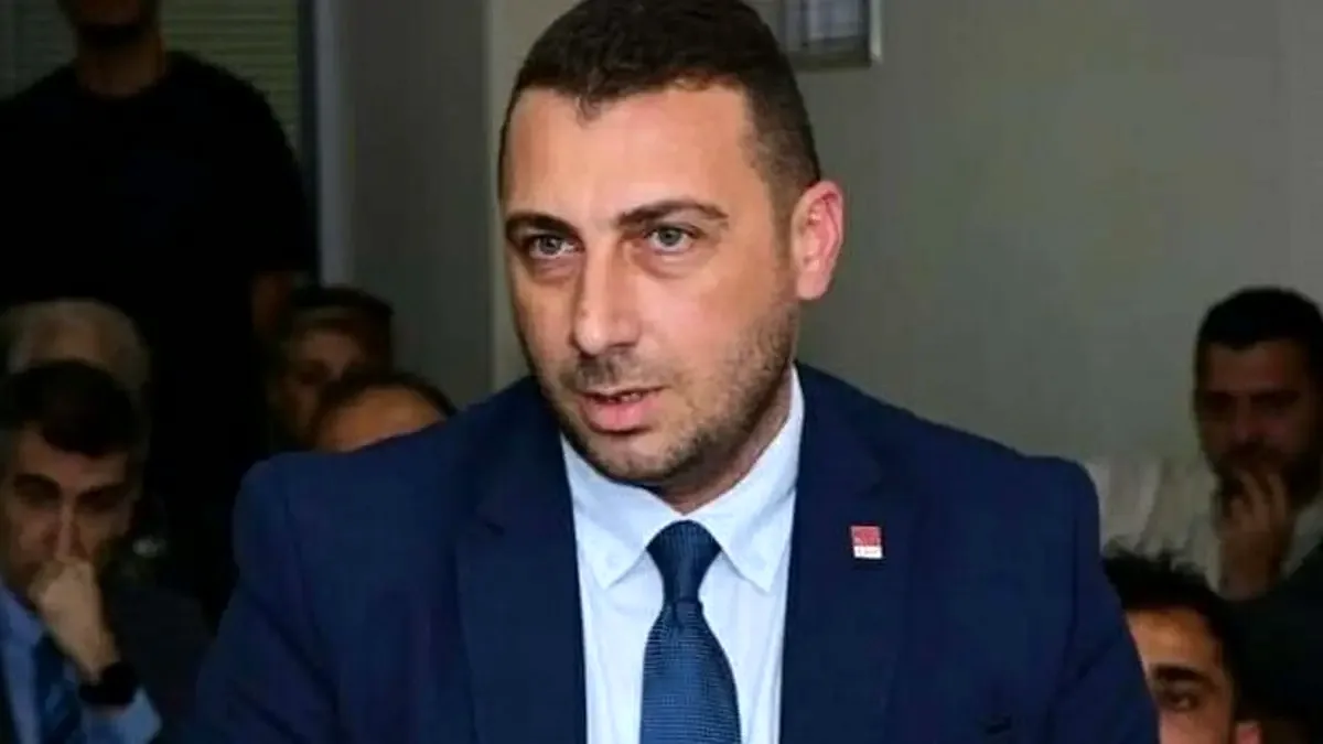 CHP'li Meclis Üyesi Kadir Dalgıç Tutuklandı CHP'li Meclis Üyesi Kadir Dalgıç Tutuklandı