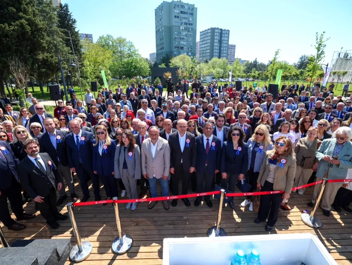 CHP Bakırköy Kadın Kolları, Ayamama Yaşam Vadisi Açılışında CHP Bakırköy Kadın Kolları, Ayamama Yaşam Vadisi Açılışında