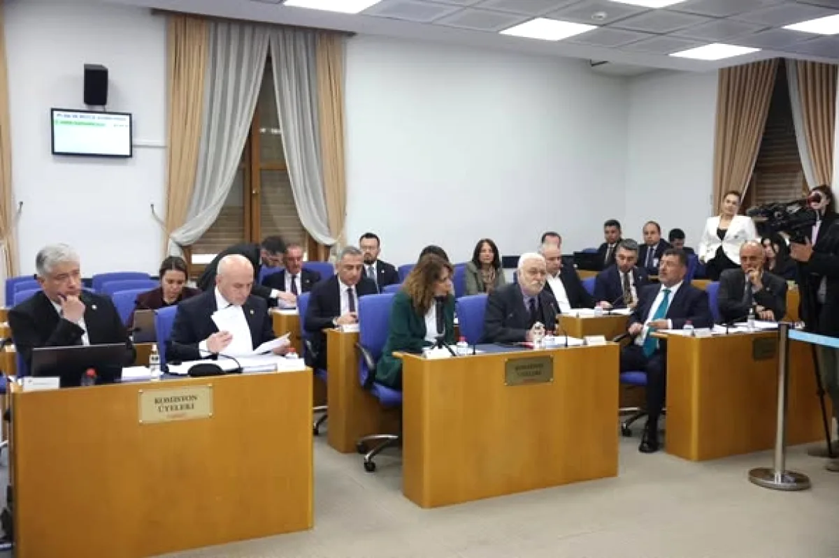 Varlık Barışı Görüşmelerinde Esnaf İçin Önerge: DEVA Partili Kısacık'tan Vergi Yapılandırması Çağrısı Varlık Barışı Görüşmelerinde Esnaf İçin Önerge: DEVA Partili Kısacık'tan Vergi Yapılandırması Çağrısı