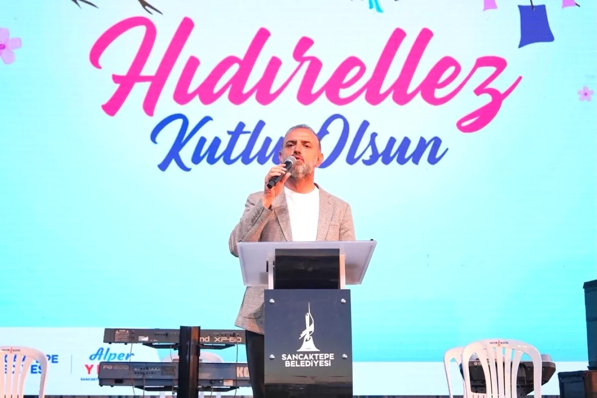 Sancaktepe'de Hıdırellez Coşkusu: Binlerce Kişi Bayramı Kutladı Sancaktepe'de Hıdırellez Coşkusu: Binlerce Kişi Bayramı Kutladı