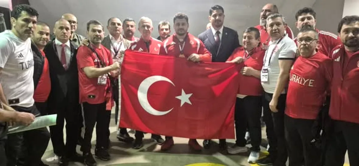 Rıza Kayaalp, Tarihi Rekor Kırdı: 13. Kez Avrupa Şampiyonu Rıza Kayaalp, Tarihi Rekor Kırdı: 13. Kez Avrupa Şampiyonu