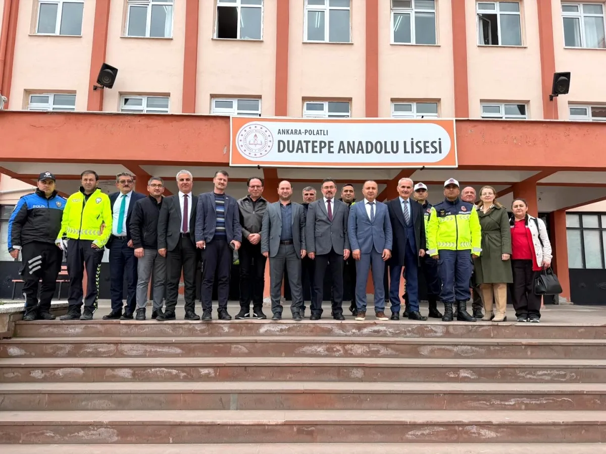 Polatlı'da Trafik ve İlk Yardım Haftası Öğrencilerle Kutlandı Polatlı'da Trafik ve İlk Yardım Haftası Öğrencilerle Kutlandı