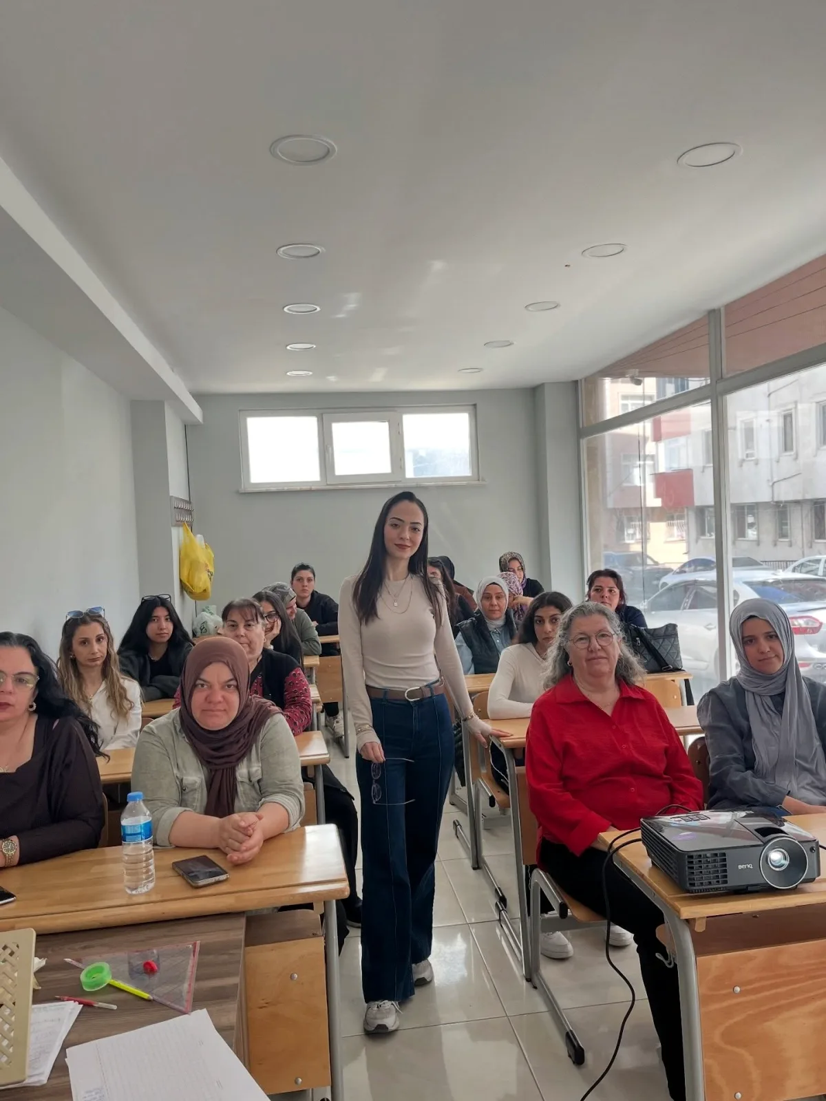 Çatalca'da Tükenmişlikle Mücadele Eğitimi Devam Ediyor Çatalca'da Tükenmişlikle Mücadele Eğitimi Devam Ediyor