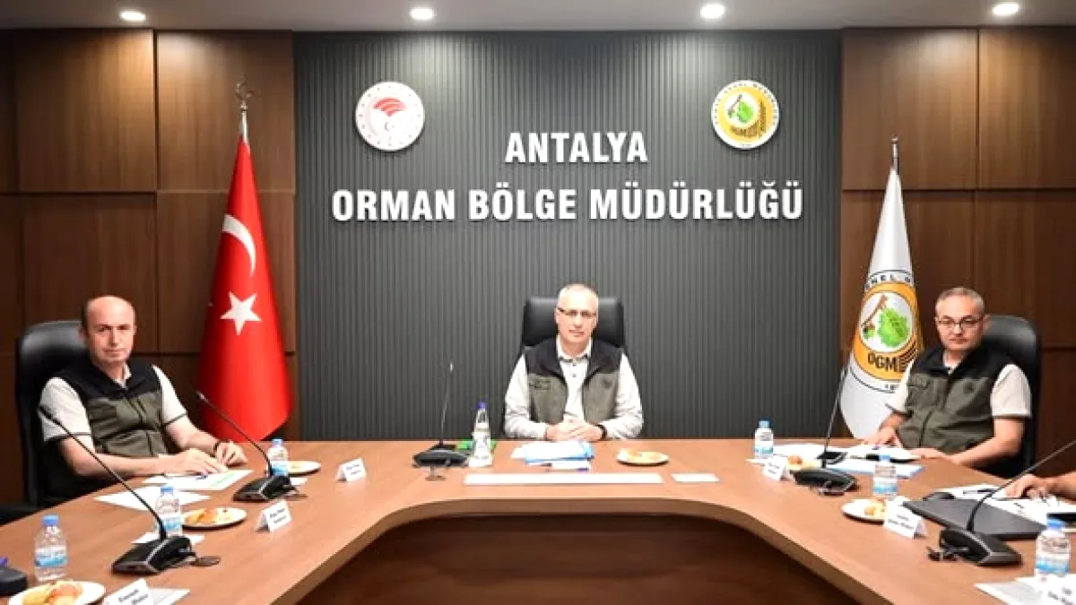 Antalya'da Orman Yangını Sezonu Hazırlıkları Değerlendirildi Antalya'da Orman Yangını Sezonu Hazırlıkları Değerlendirildi
