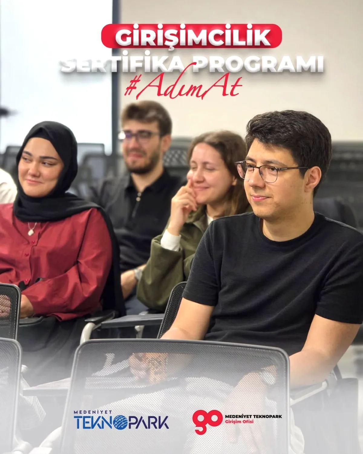 Medeniyet Teknopark Girişimcilik Sertifika Programında İkinci Oturum Medeniyet Teknopark Girişimcilik Sertifika Programında İkinci Oturum