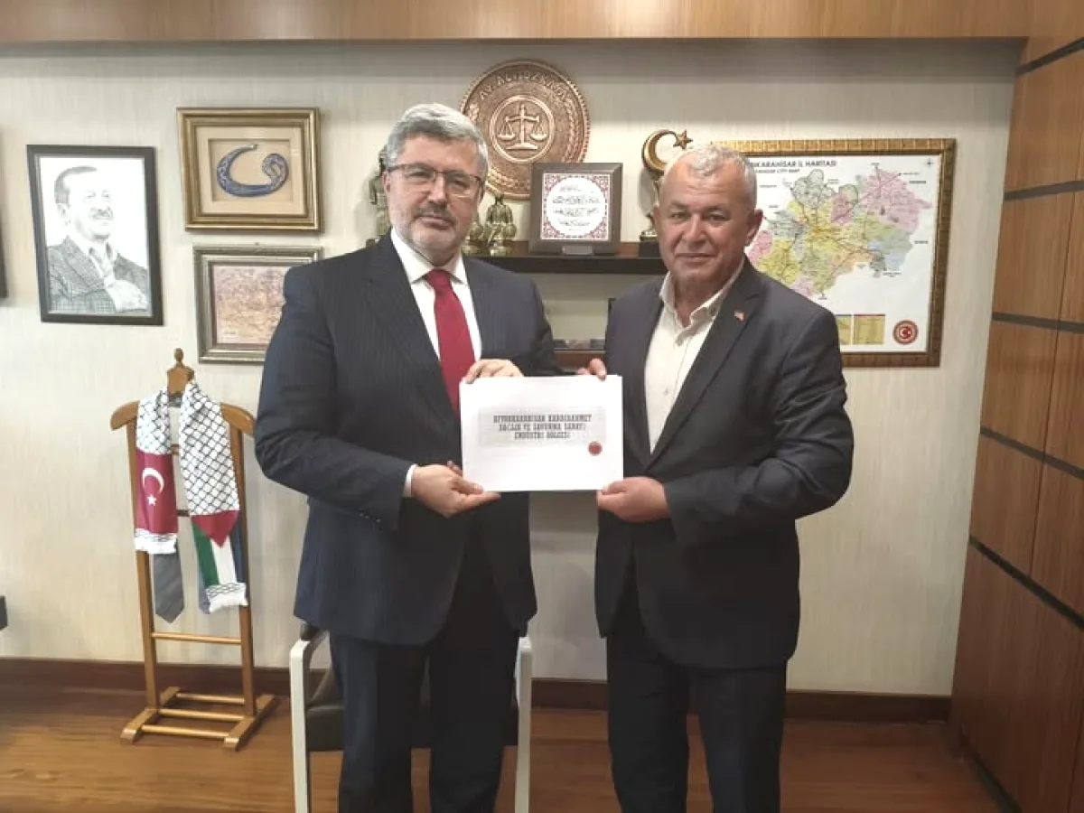 İhsaniye İlçe Başkanı Yılmaz TBMM'de Milletvekili Özkaya ile Görüştü İhsaniye İlçe Başkanı Yılmaz TBMM'de Milletvekili Özkaya ile Görüştü