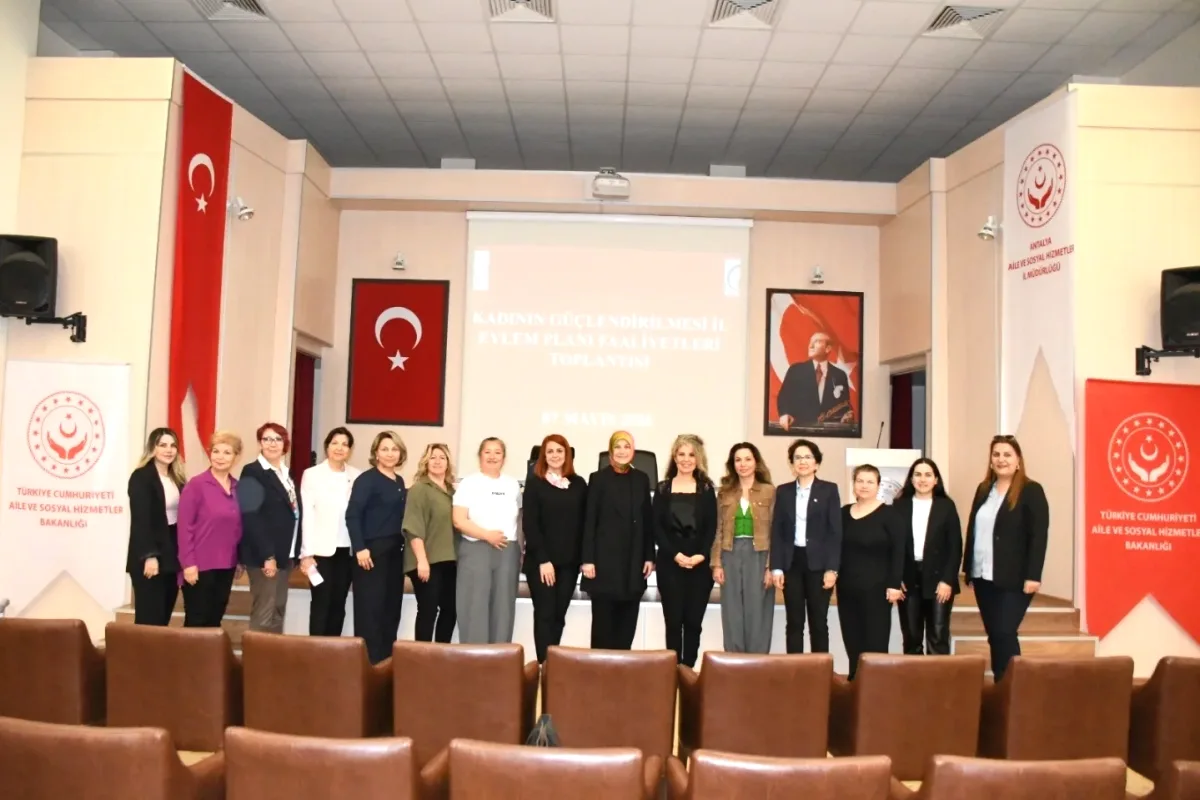 Antalya'da Kadın Güçlenmesi Eylem Planı için STK Koordinasyonu Antalya'da Kadın Güçlenmesi Eylem Planı için STK Koordinasyonu