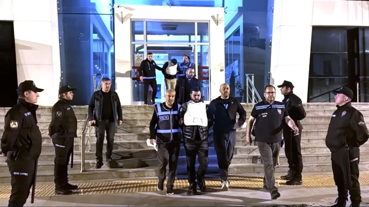 Kübra Yapıcı Cinayeti: İki Zanlı Tutuklandı Kübra Yapıcı Cinayeti: İki Zanlı Tutuklandı