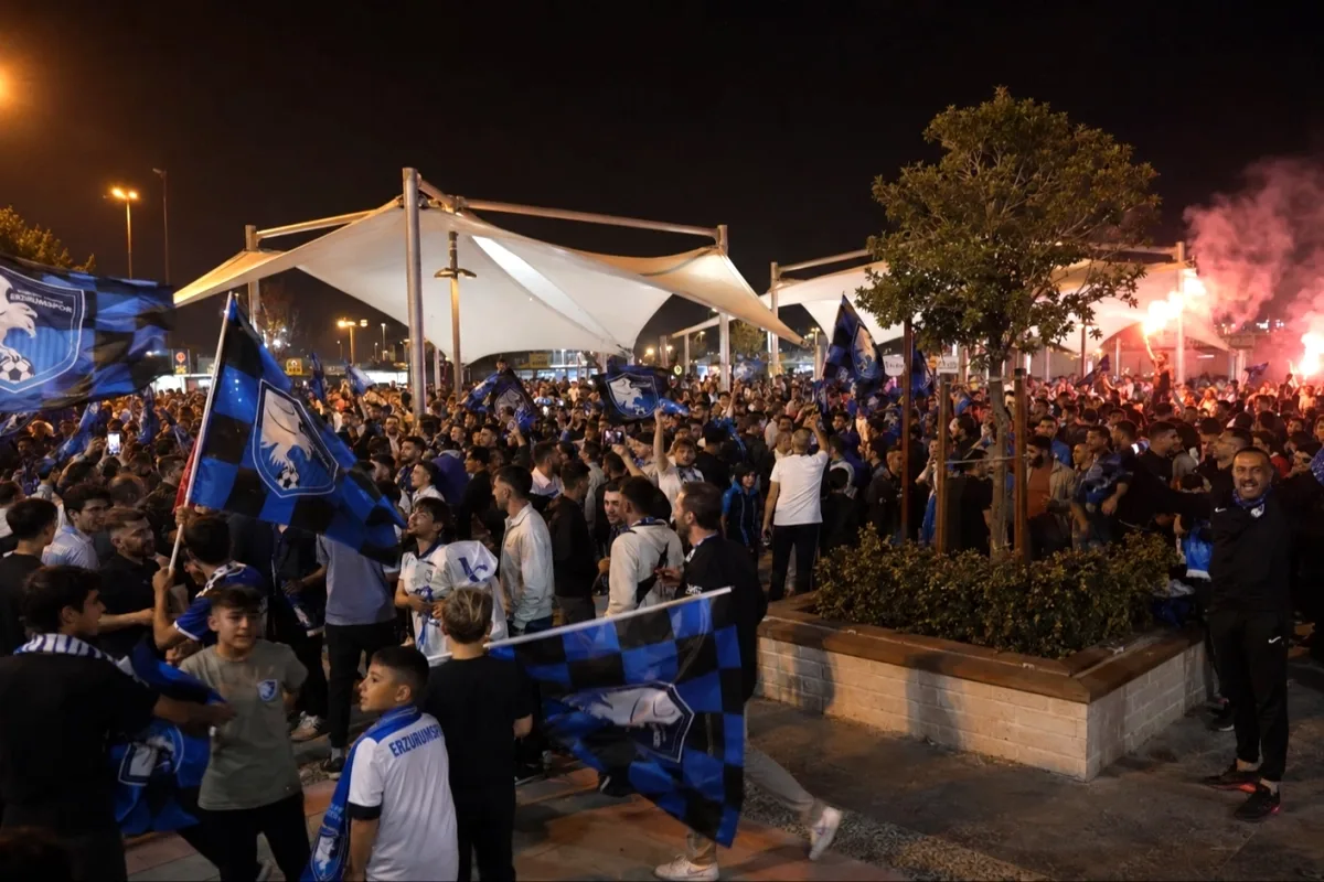 Erzurumspor'un Süper Lig Coşkusu Yalova'da Kutlanacak Erzurumspor'un Süper Lig Coşkusu Yalova'da Kutlanacak