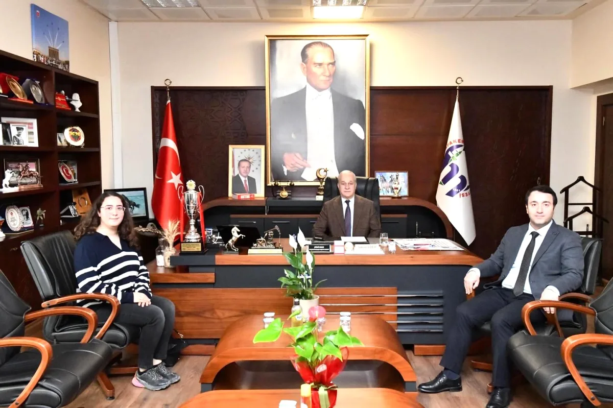 Mustafakemalpaşa'da Enerji Sektöründe Yeni Atama: UEDAŞ Bölge Müdürlüğüne Ferdi Keskin Getirildi Mustafakemalpaşa'da Enerji Sektöründe Yeni Atama: UEDAŞ Bölge Müdürlüğüne Ferdi Keskin Getirildi