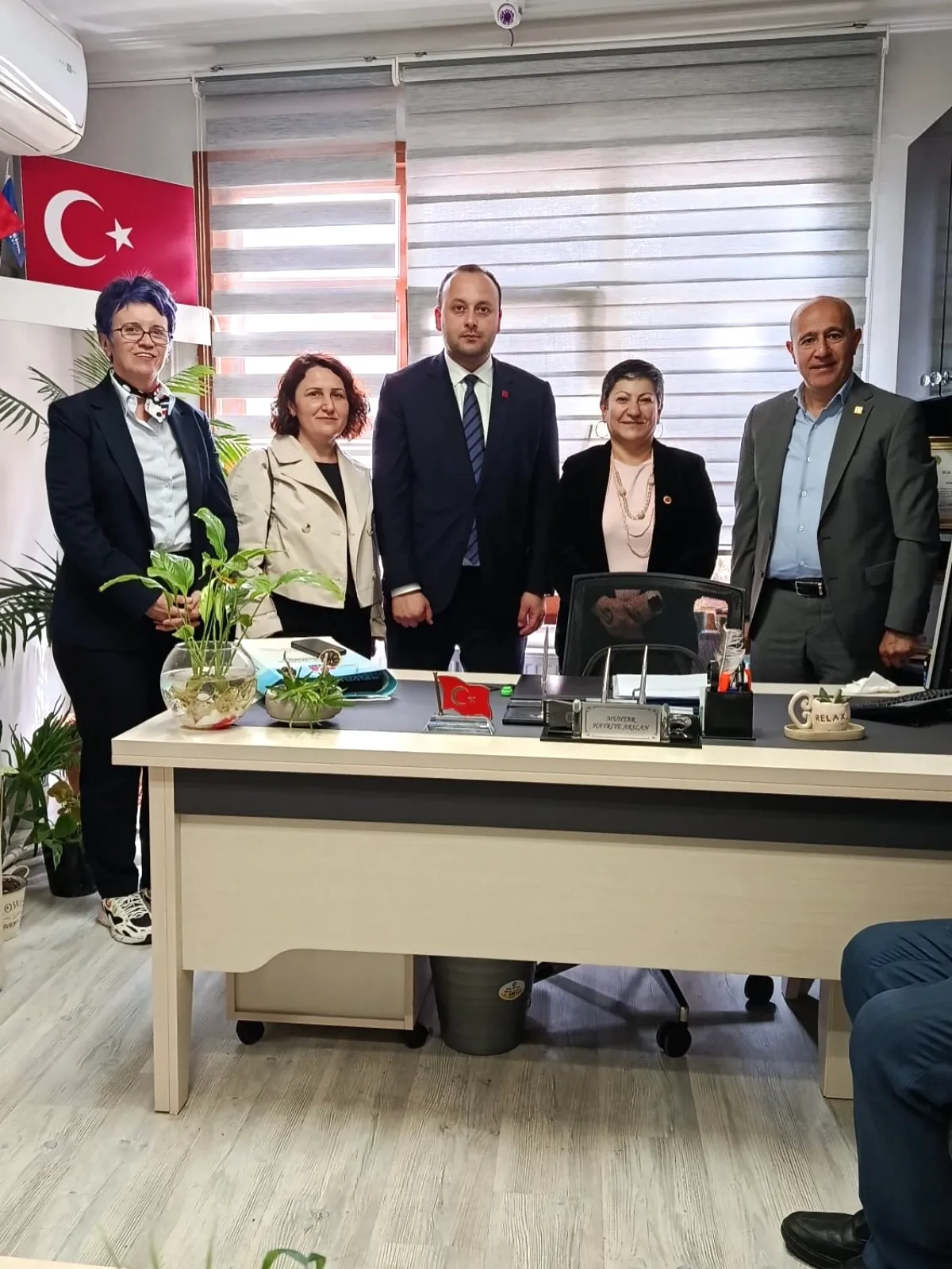 CHP Küçükçekmece'de Kemalpaşa Mahallesi Ziyareti CHP Küçükçekmece'de Kemalpaşa Mahallesi Ziyareti